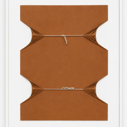 Atadura 15 08 (Chestnut), 2024 Acrylic paint and string over wood board. 39 3/8 × 31 1/2 in (100 × 80 cm)