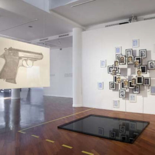 Jerry-B.-MARTIN Renewal & Destruction. Exhibition installation view. Video projection, drawings. Variable measurements. 2010